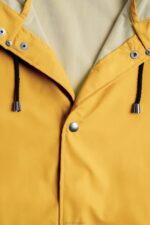 Clothing Stockholm Lightweight Raincoat Yellow Stutterheim Men 0V8X114 - Image 7