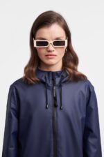 Clothing Stockholm Lightweight ZipRaincoat Navy Stutterheim Women 0V8X12 - Image 7