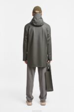 Clothing Stockholm Raincoat Green Stutterheim Men 0V8X131 - Image 3