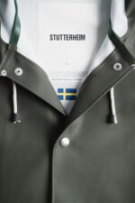 Clothing Stockholm Raincoat Green Stutterheim Men 0V8X131 - Image 8