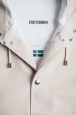 Clothing Stockholm Raincoat Light Sand Stutterheim Men 0V8X115 - Image 8